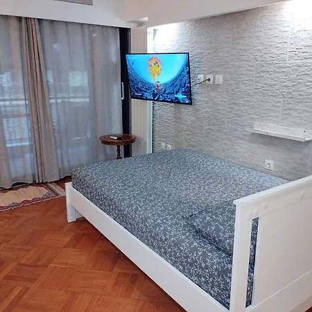 Apartment Seafront With Sea View Yr11 *